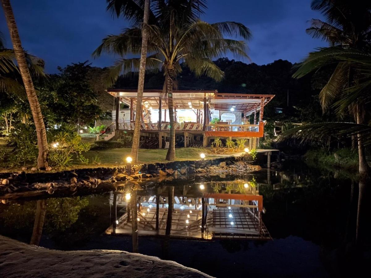 Sunshine On The Rock Hotel Ko Kut Exterior photo